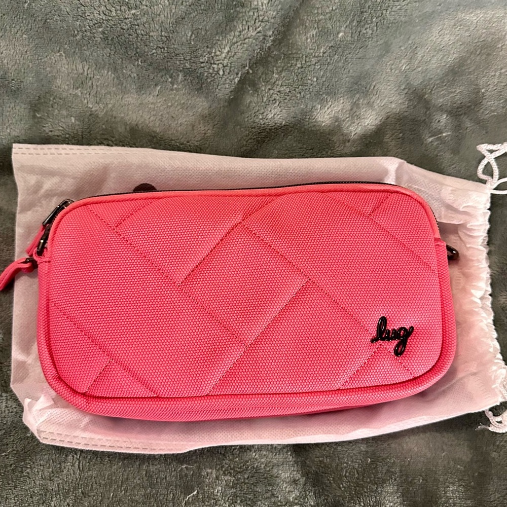 Lug Coupe XL Matte Luxe VL Convertible CrossbodyBag in Watermelon